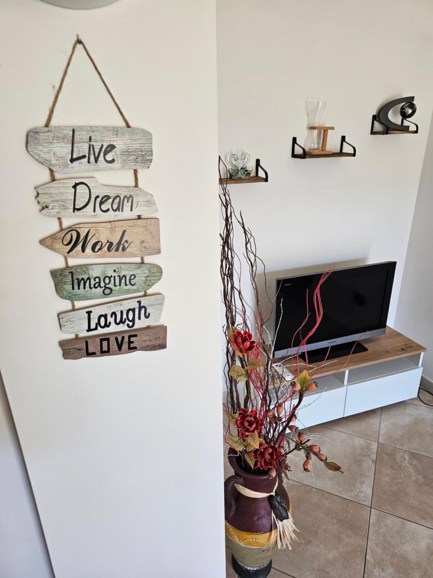 Casa Beatrice Apartment Càbras Екстериор снимка